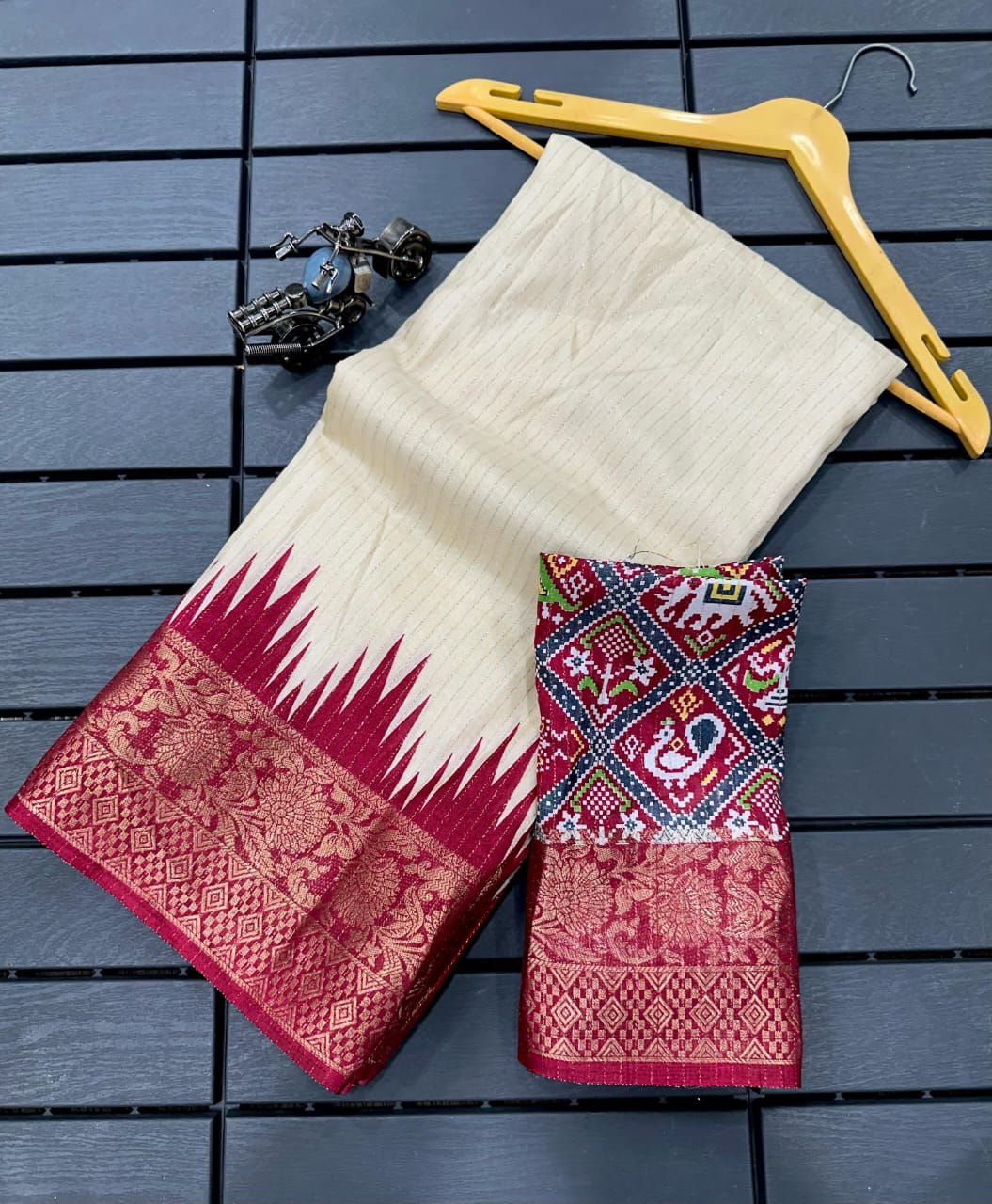 REKKO SILK SAREES